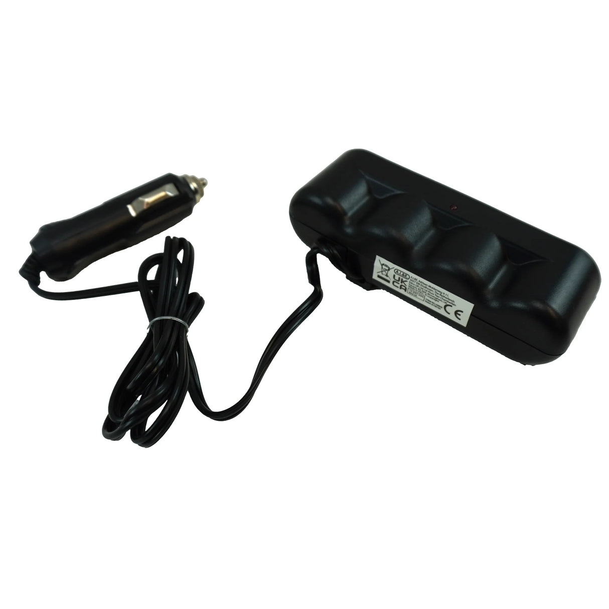 Adaptor auto pentru brichetă cu 4 porturi și indicator LED roșu