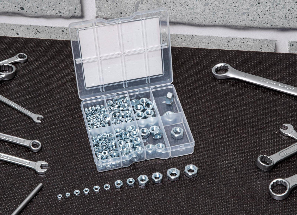 Комплект гайки Black and Decker – 270 броя